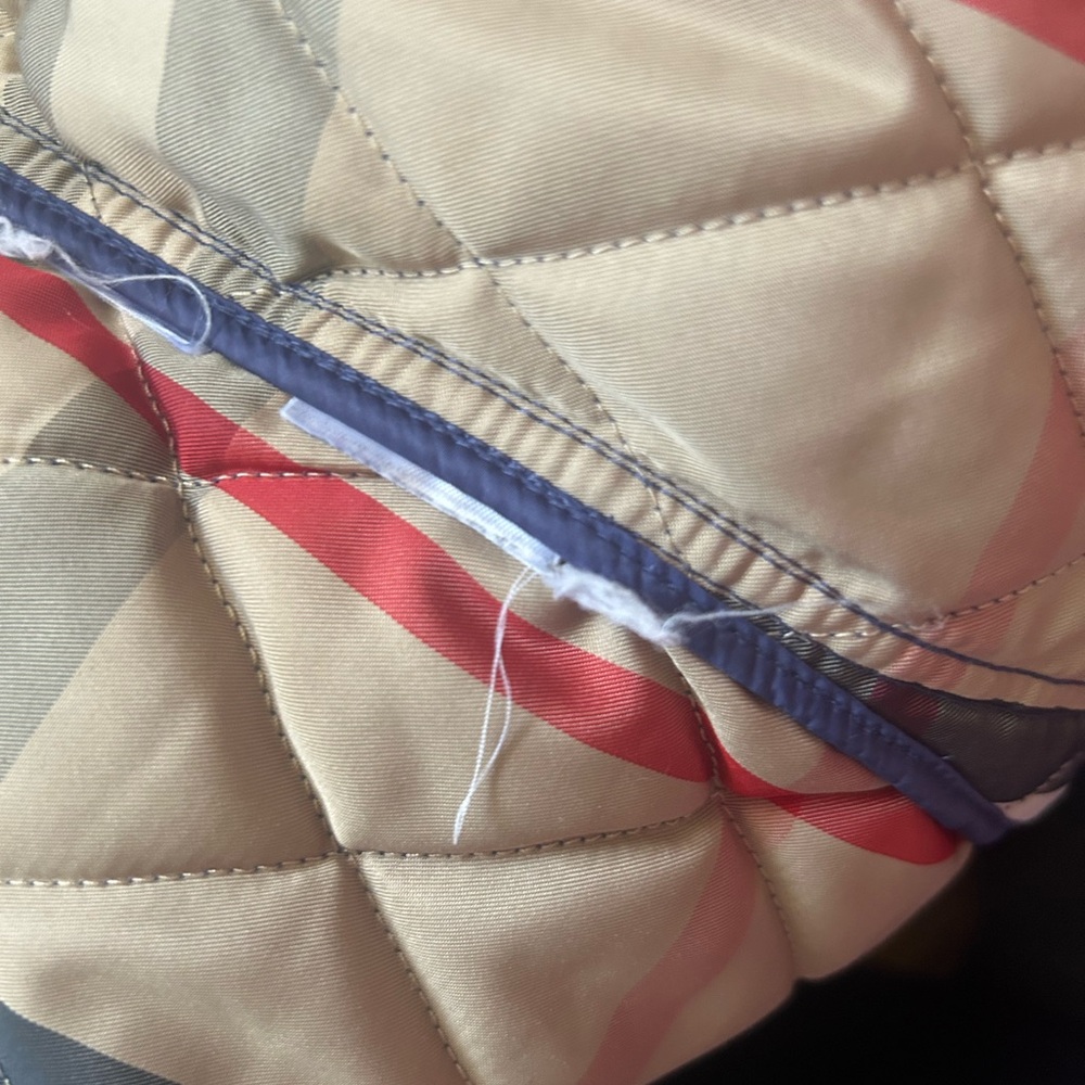 Navy Blue Burberry Quilted Children’s Jacket  6Y Classic Plaid Preppy Designer - Picture 13 of 13